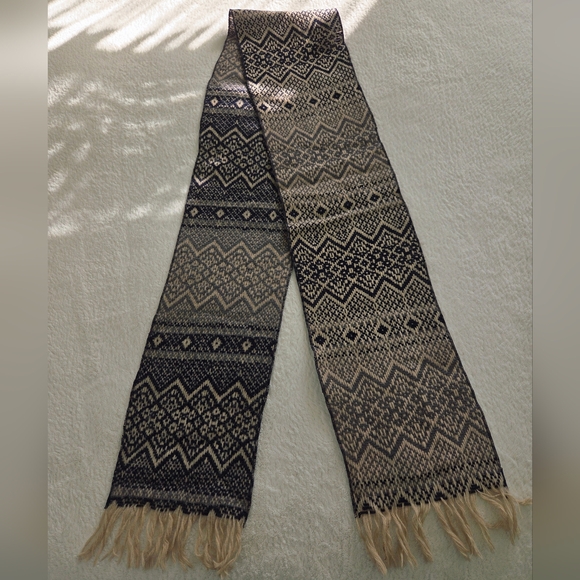 Vintage ✨️ Amana Woolen Mills Men\'s Wool Geometric Patterned Scarf